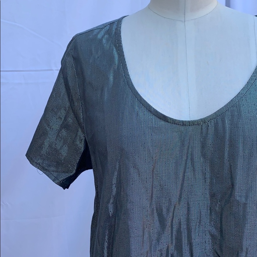 VELVET BY GRAHAM & SPENCER Lame Top